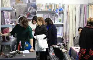 哈萨克斯坦面料展现场图片2