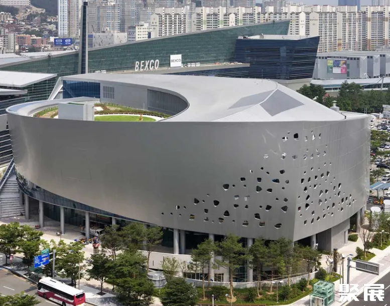 韩国釜山会展中心BEXCO展馆图