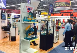 加拿大门窗展现场图片4