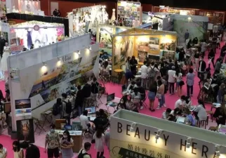 香港婚纱展现场图片2