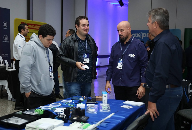 厄瓜多尔通信展现场图片5