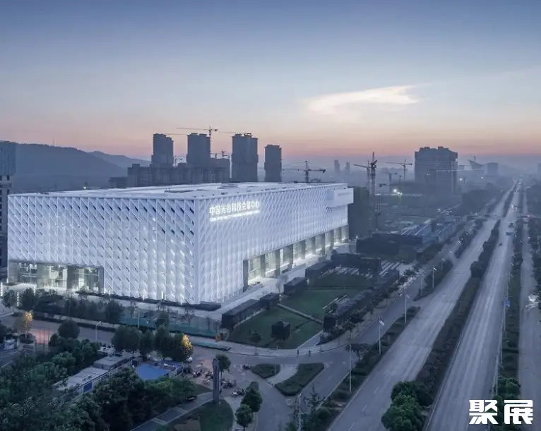 中国武汉光谷科技会展中心实拍图
