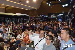 印尼客车展现场图片1