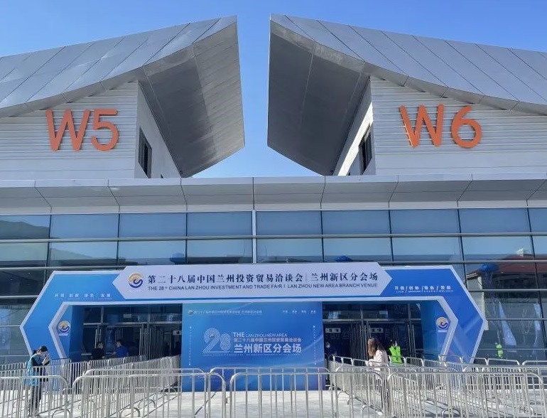 蘭州絲路綠地國(guó)際會(huì)展中心實(shí)拍