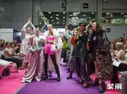 俄罗斯时尚服装展展会现场(现场盛况)6
