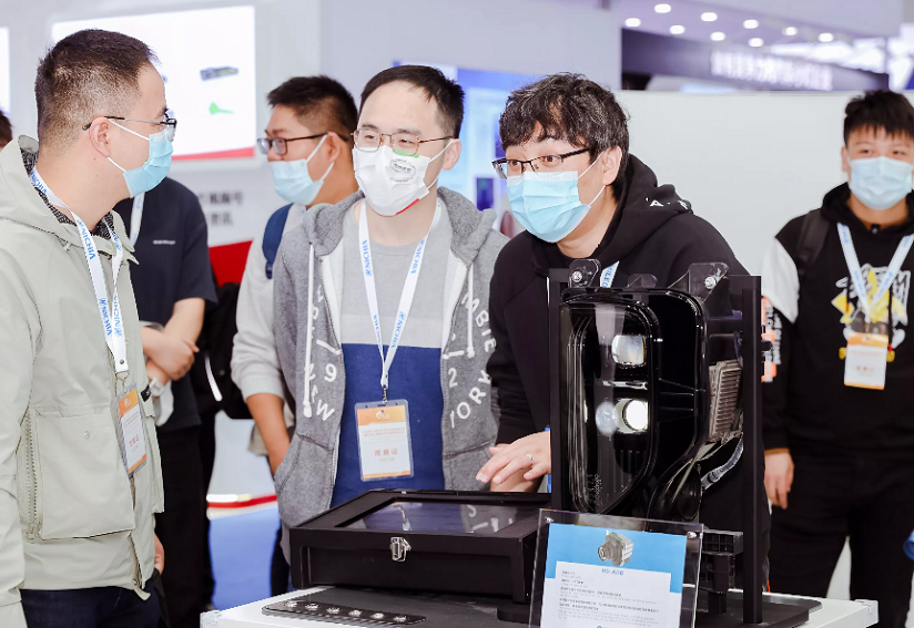 昆山车灯展现场图片5