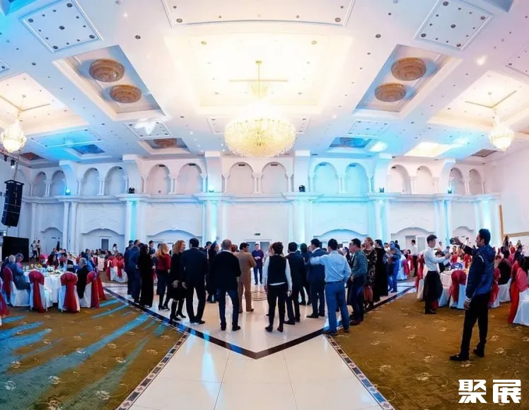 哈薩克斯坦阿拉木圖巴赫奇薩雷宴會廳實景圖