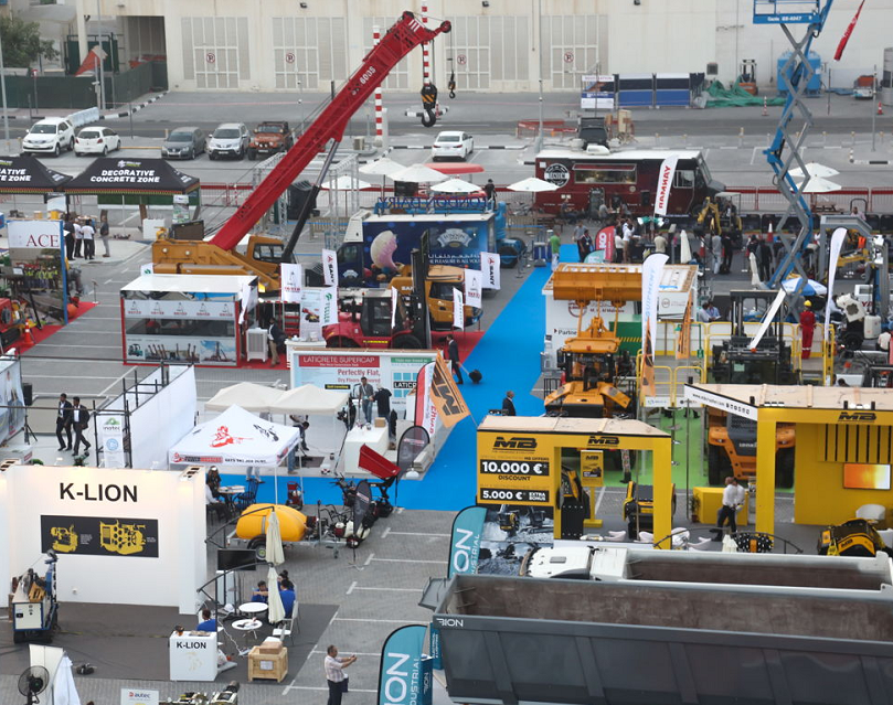 阿联酋迪拜世界贸易中心实拍