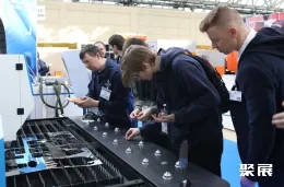 俄罗斯焊接展现场图片8