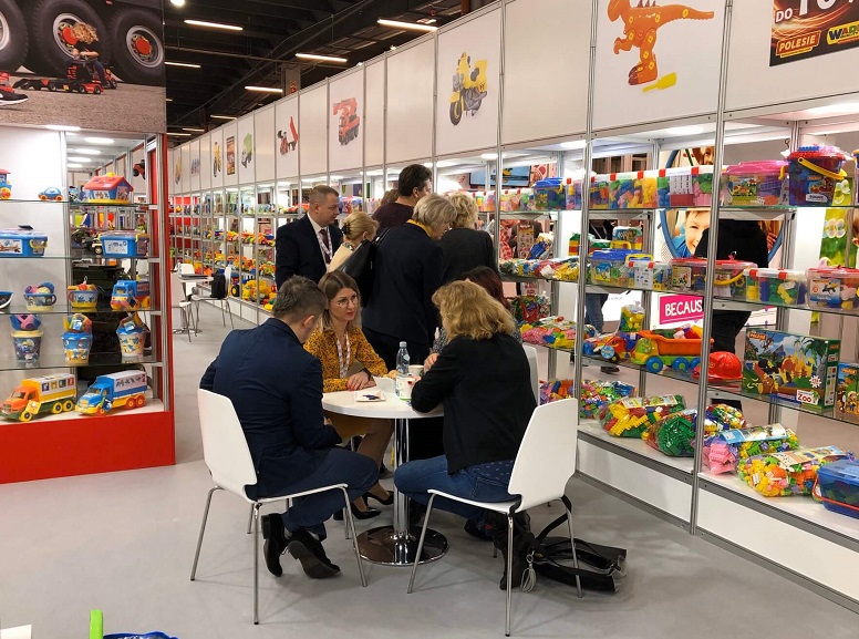 波兰婴童展现场图片4