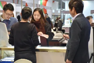 山梨珠宝展现场图片2
