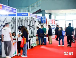 济南重卡配件展现场图片3