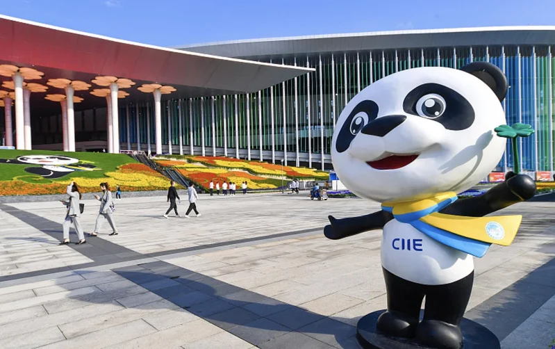 美国农业部大规模参展第六届进博会，彰显中美经贸合作韧性！美国农业及农机展2024展位预定电话