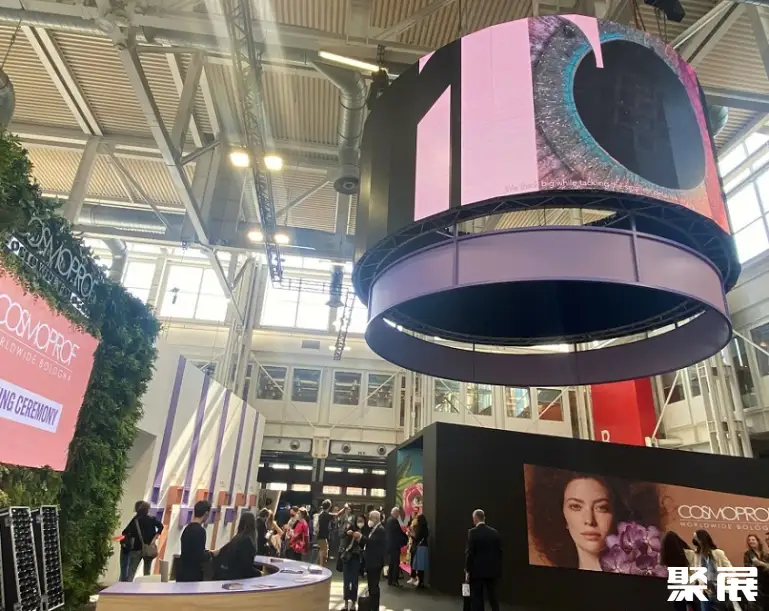 意大利博洛尼亚会展中心实景图