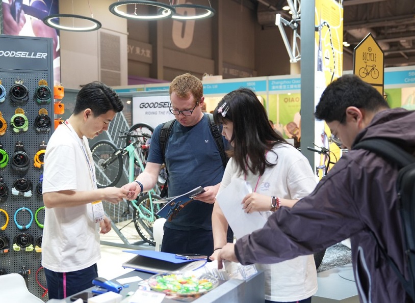 香港环球资源运动展展会现场(现场盛况)4