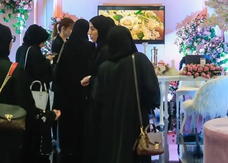 中东迪拜婚纱礼服展览会