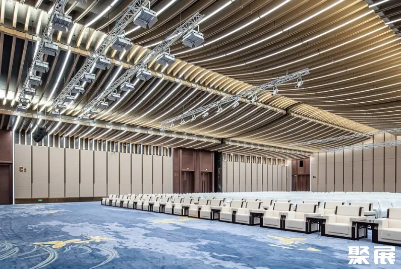 上海国家会展中心实景
