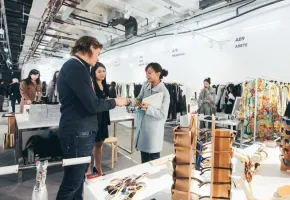 2025上海时装周参展攻略（时间地点+门票价格）