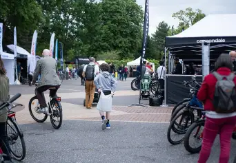 法国巴黎自行车展览会(Vélo in Paris)2027展位图与展位申请