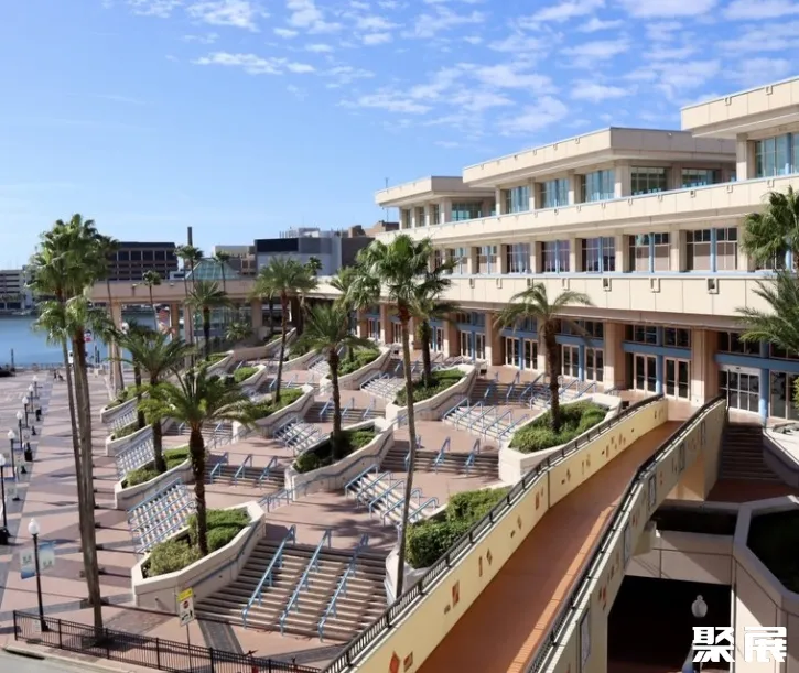 美国坦帕国际会展中心展馆图