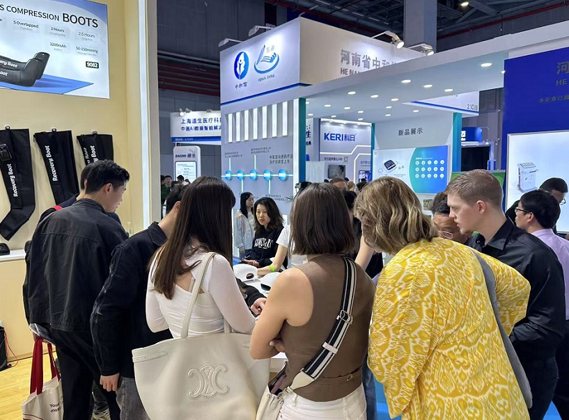 上海养老展现场图片12