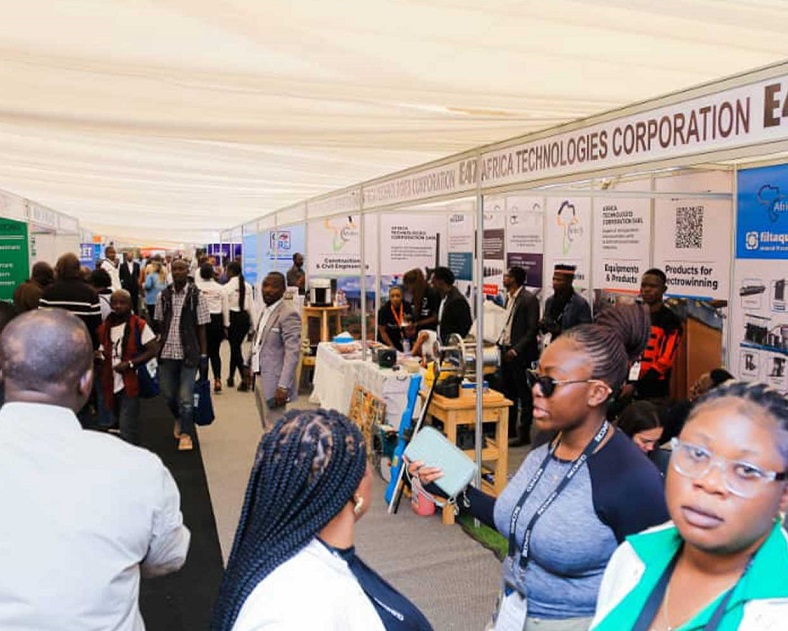 刚果工业机械展展会现场(现场盛况)4