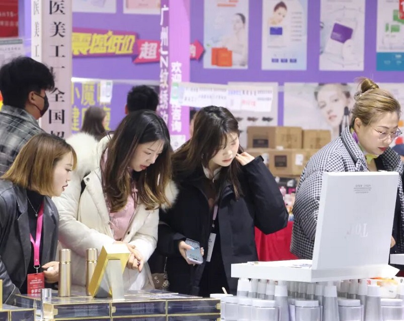 蘇州美容化妝品展展會(huì)現(xiàn)場(chǎng)(現(xiàn)場(chǎng)盛況)8