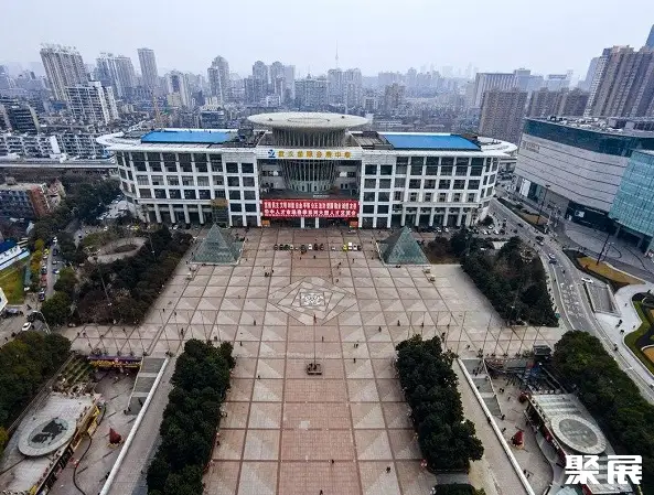 武汉国际会展中心实拍图