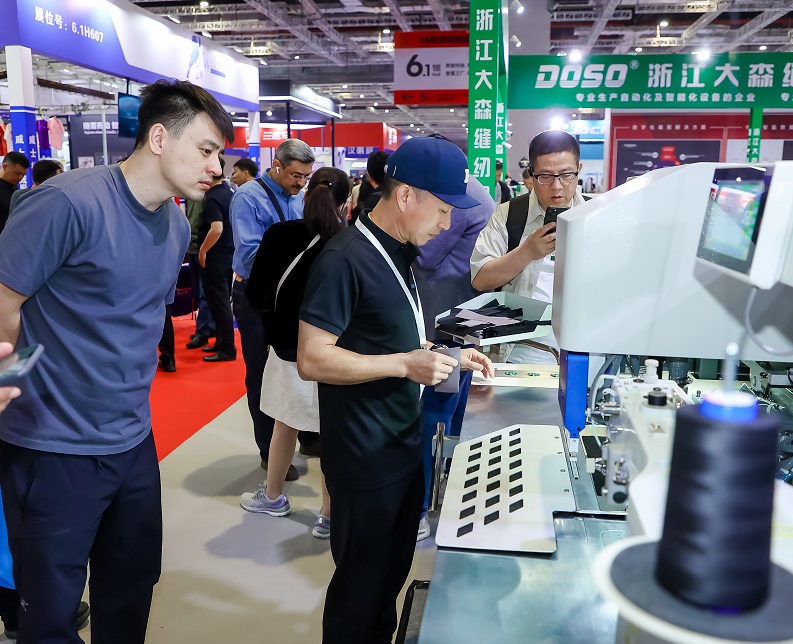 上海服装智造展展会现场(现场盛况)6