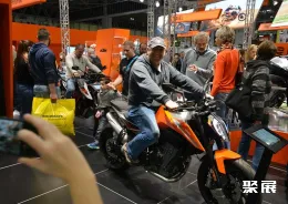 英国摩托车展现场图片5