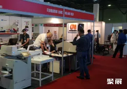 哈萨克斯坦广告展现场图片6