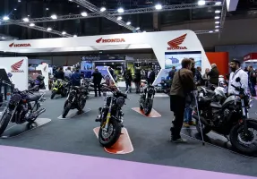 西班牙摩托车展2025门票价格