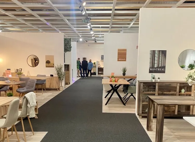 德国巴特萨尔茨乌夫伦家具展览会