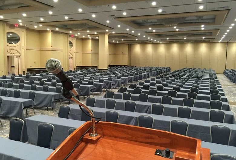 美国芝加哥唐纳德·E·斯蒂芬斯会议中心实拍图