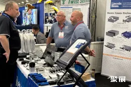 美国电子设备展现场图片3