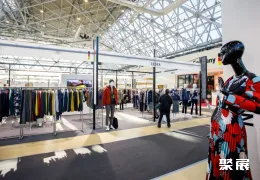 俄罗斯CPM服装展现场图片8