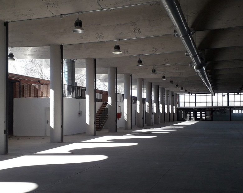 西班牙马德里坎波之家会议中心