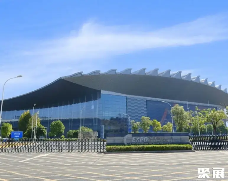 南昌绿地国际博览中心实拍图