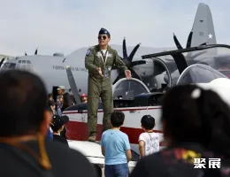 圣地亞哥航空展展會現(xiàn)場(現(xiàn)場盛況)9