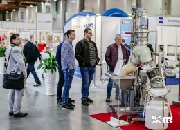 波兰粉体展现场图片5