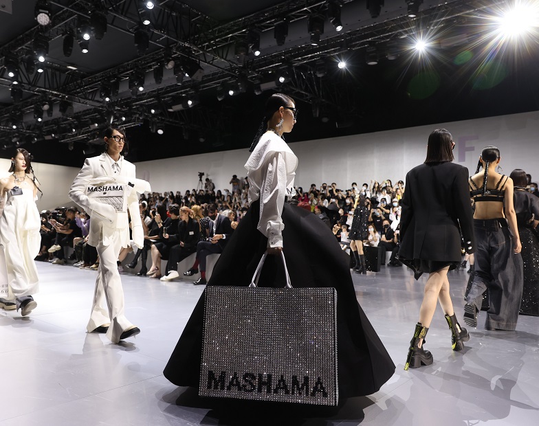 大连时装展现场图片3