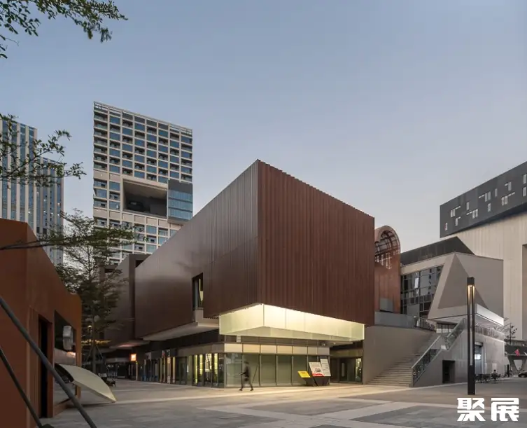 深圳艺展中心艺术广场展馆图