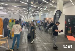 俄罗斯户外展现场图片4