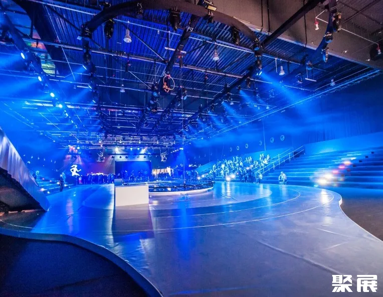 波兰华沙会展中心实拍图