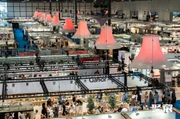 米兰鞋展现场图片6