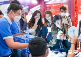 柬埔寨玻璃展现场图片8