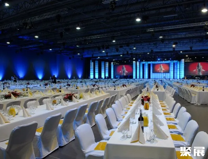 波兰华沙会展中心实拍图