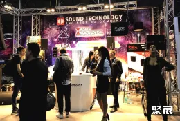 俄罗斯灯光展现场图片8