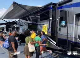 美国房车展现场图片7