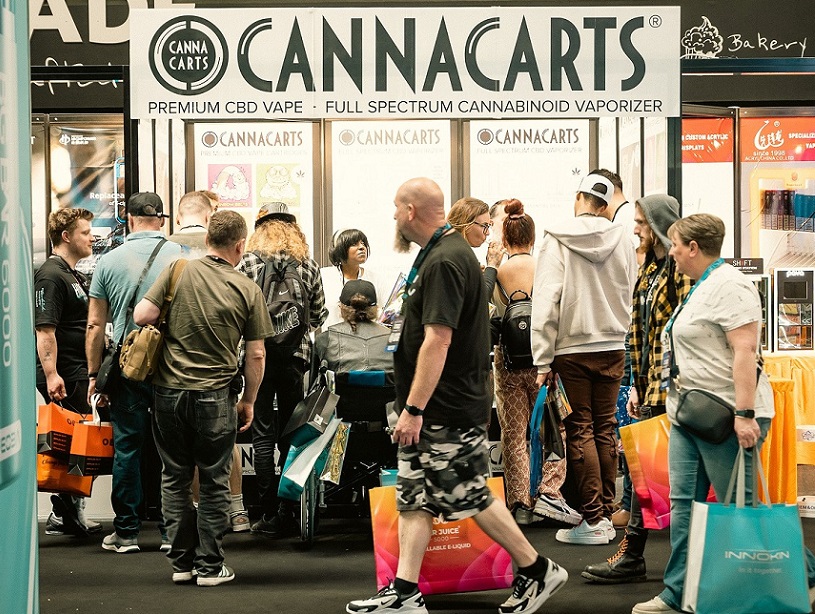 英国电子烟展现场图片5